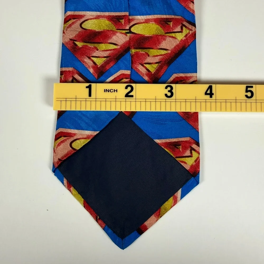 Vintage 1996 Superman DC Comics RM Style 100% Silk Novelty Neck Tie Blue USA